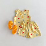 【80-130】セットアップ 女の子 ノースリーブ ハート・ドット柄 トップス＆ショートパンツ - 画像 (6)