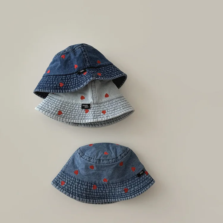c1f279d1319e30e820dc525736f7e1cf_750x.webp 【GOODS】デニム ハット ハート 刺繍デザイン - 画像 (1)