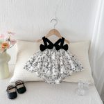【66-90】キャミロンパース ブラック花 可愛い ベビー服 - 画像 (7)