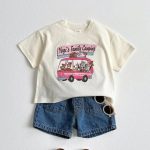 【80-130】半袖Tシャツ アニマル ファミリーがバスで冒険 - 画像 (8)