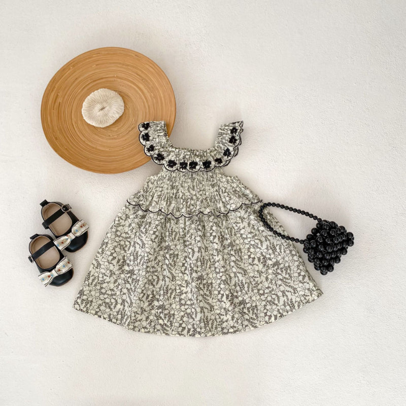 07_49c08213-1a4e-4eea-8f2e-47c7a1840586.jpg 【73-120】ワンピース ベビー 女の子 フローラル 刺繍 ノースリーブ - 画像 (1)