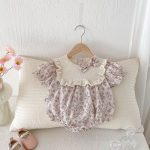 【73-100】ロンパース ベビー 蝶結び付き パープル花柄 - 画像 (3)