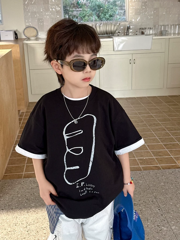 【90-160cm】Tシャツ シンプル カジュアル プリント 合わせやすい 男の子
