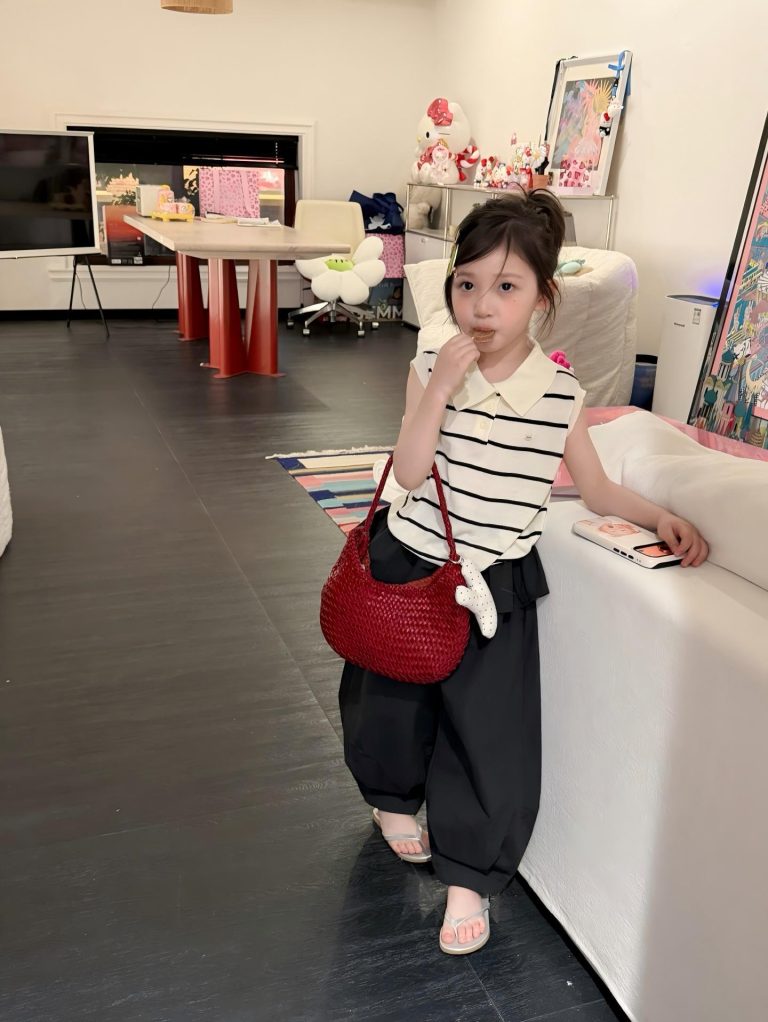 【90-150cm】ポロシャツorパンツ 女の子 ノースリープ ボーダー柄