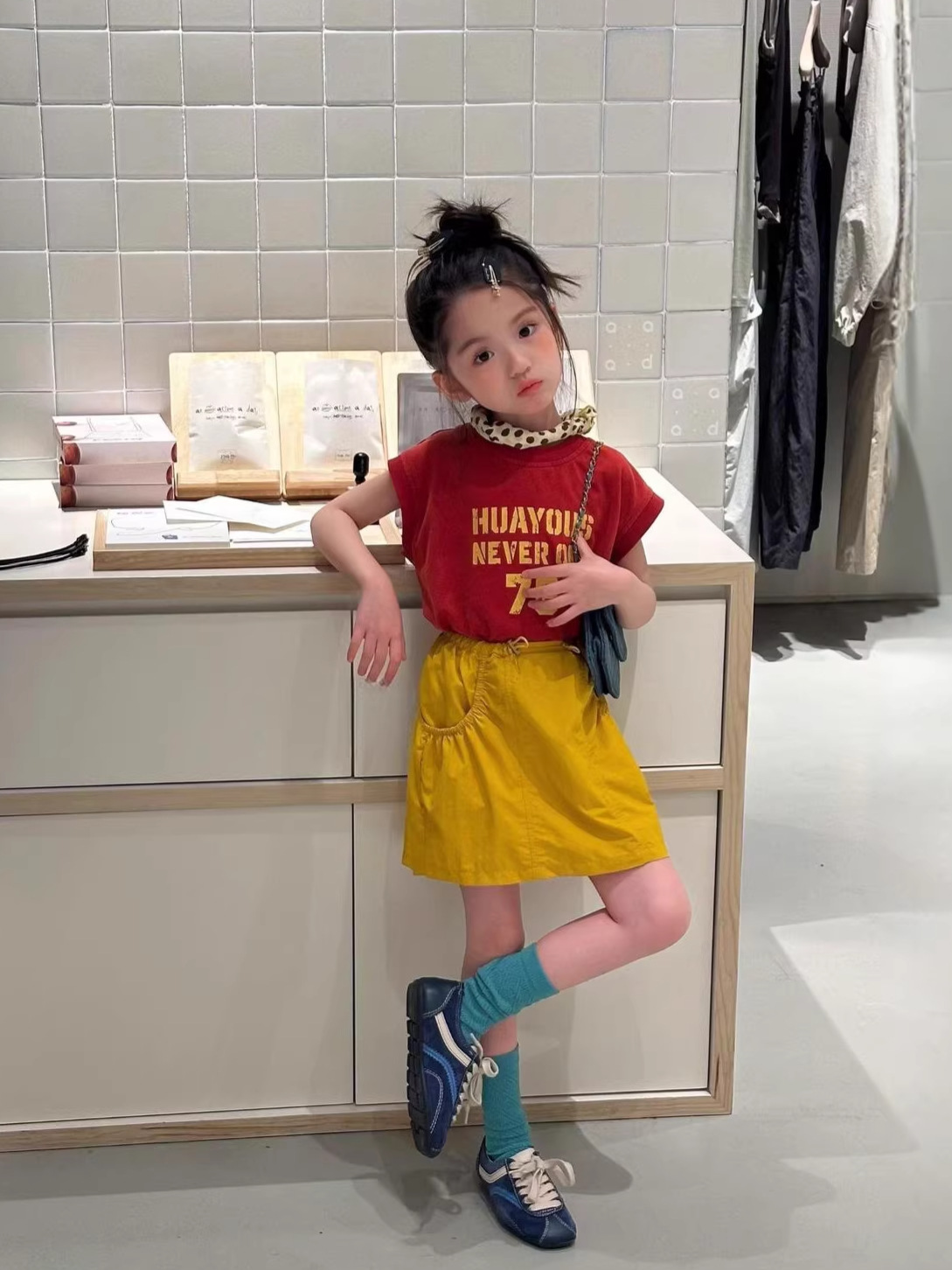 O1CN01Yab3AB282Lkm2NCa2_2217733997874-0-cib.jpg 【90-150】半袖Tシャツorスカート 女の子 英字 カジュアル - 画像 (1)
