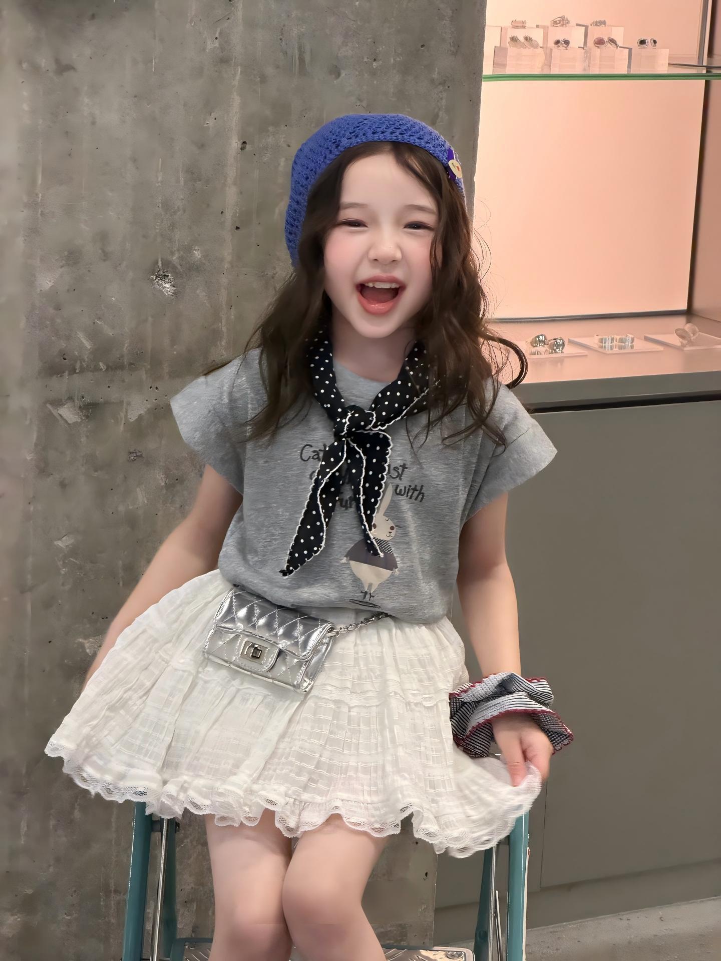 O1CN01bM97fb282Ll79Hjih_2217733997874-0-cib.jpg 【90-150】半袖Tシャツorスカート 女の子 カートゥーン スウィート - 画像 (1)