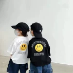 【90-160】Tシャツ男の子笑顔柄夏