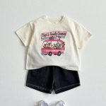 【80-130】半袖Tシャツ アニマル ファミリーがバスで冒険 - 画像 (10)
