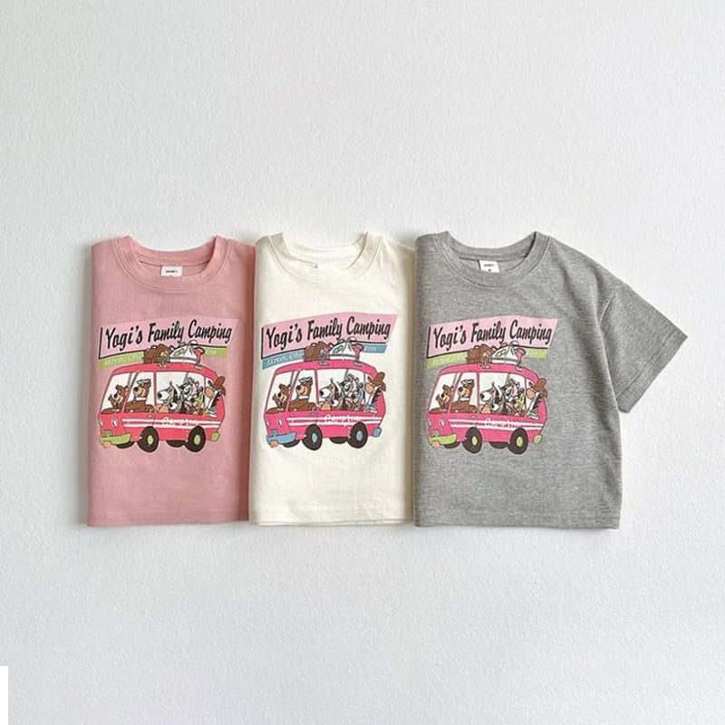 d03102895da771ded9736d7cff3daa73.jpg 【80-130】半袖Tシャツ アニマル ファミリーがバスで冒険 - 画像 (1)