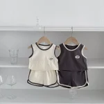 【73-100】セットアップ ベビー ノーカラー カジュアル - 画像 (3)