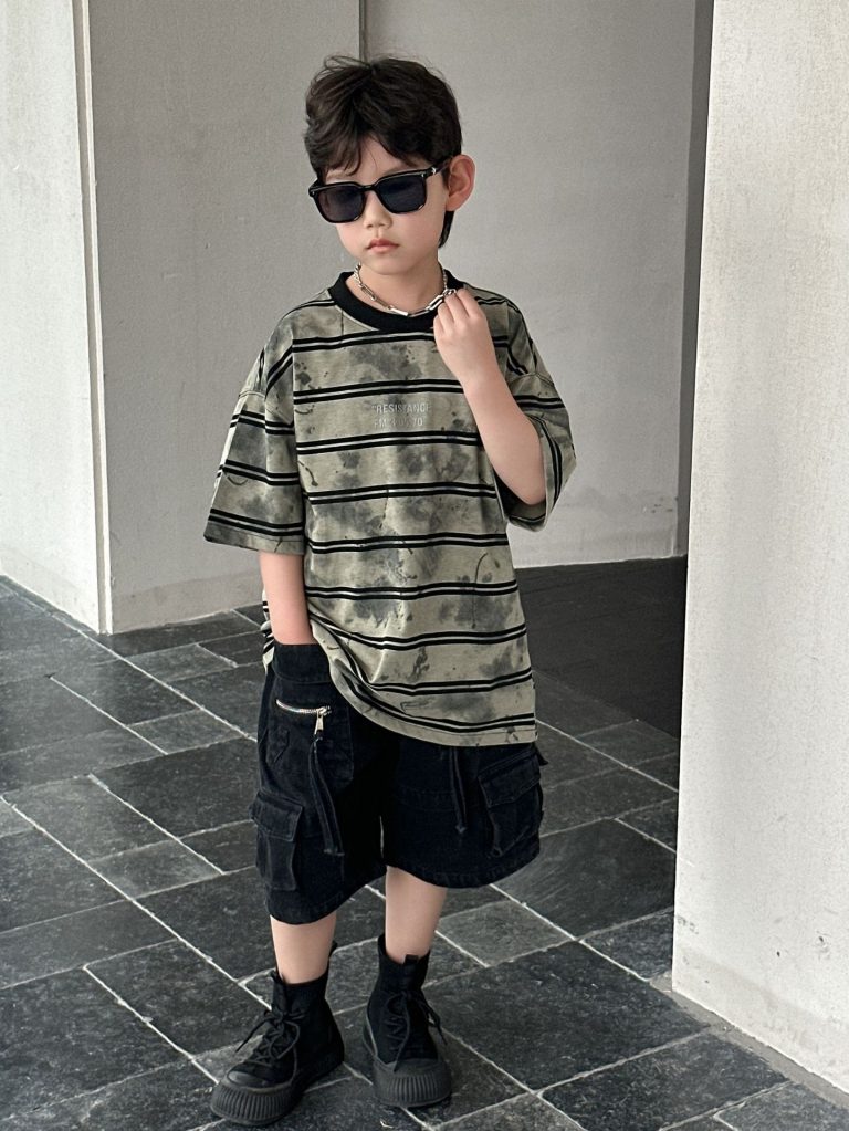 【100-160cm】Tシャツ ストライブ 配色 半袖 夏新作 カジュアル 男の子