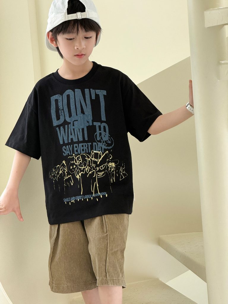 【90-160cm】半袖Tシャツ 男の子 プリント 英字 カジュアル