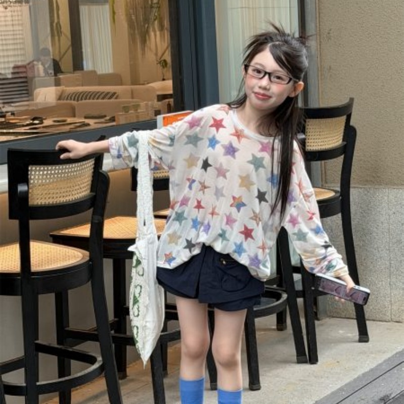 梅雨の季節におすすめの子ども服