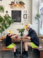 【80-160cm+親サイズ】半袖Tシャツ 親子リンクコーデ ストリート シンプル - 画像 (4)