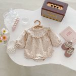 【66-100】ロンパース ベビー 小花柄 フリル襟 - 画像 (5)