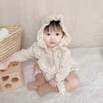 【66-90】ロンパース ベビー レース縁 かわいい