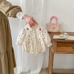 【66-100】ロンパースorブラウス ベビー 小花柄 丸襟 - 画像 (8)