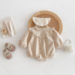 【66-100】ロンパース ベビー 小花柄 フリル襟 - 画像 (3)