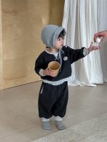 【73-110】二点セット パーカー+ズボン 韓国風 男の子 - 画像 (2)
