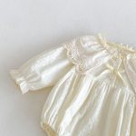 【66-90】ロンパースorワンピース ベビー 姉妹服 レース花襟 - 画像 (11)
