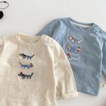 【73-120】長袖Tシャツ キッズ 犬柄 ワッペン ゆったり - 画像 (4)