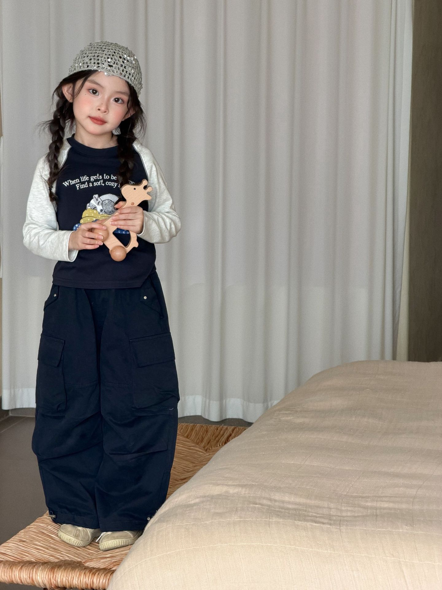 主图-01 (3) 【100-150】長袖Tシャツorパンツ 女の子 韓国風 カジュアル - 画像 (1)