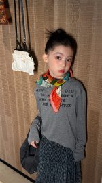 【100-160】長袖Tシャツ 女の子 シンプル アルファベット カジュアル - 画像 (7)