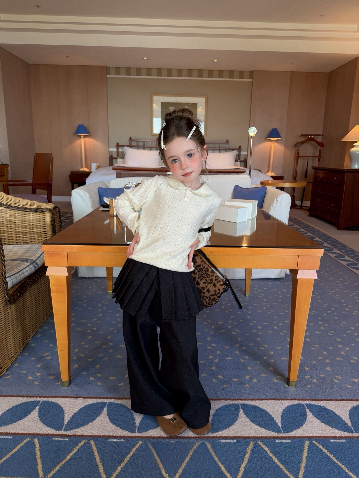 O1CN01EUGRFO282LmBwTl10_2217733997874-0-cib.jpg 【90-150】ニットトップスorスカート風パンツ 女の子 韓国風 トレンド感 - 画像 (1)