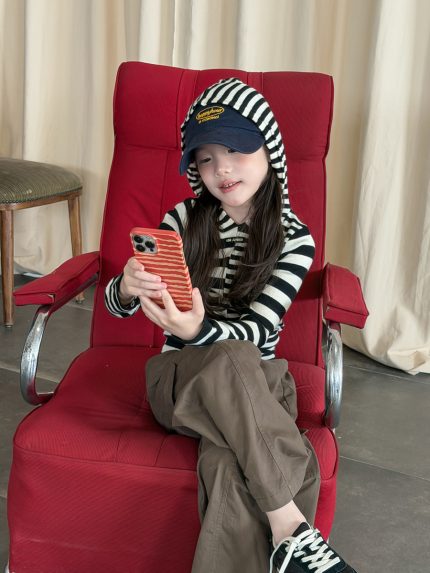 【100-170】トップス 女の子 フード付き ストレッチ ボーダー柄