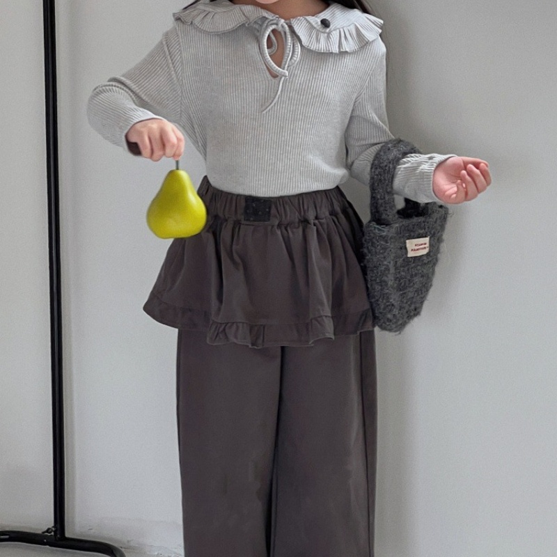 秋の女の子向け子ども服トレンドと秋コーデ