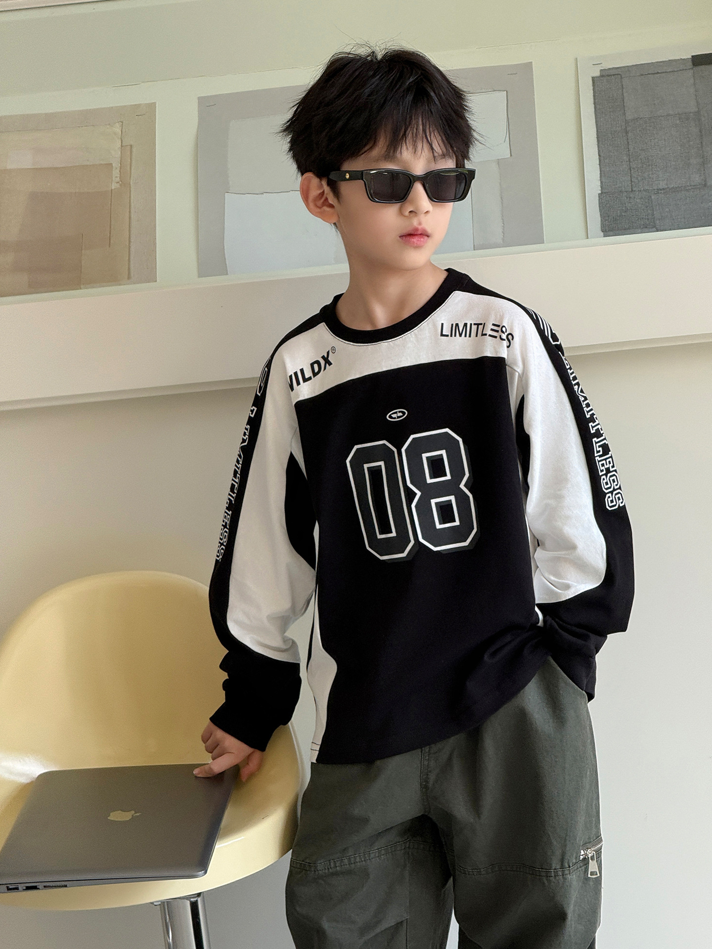 主图-01 (7) 【100-160】長袖Tシャツ 男の子 アメカジ レーシング風 配色 - 画像 (1)