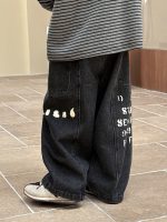 【100-160】デニムパンツ 男の子 韓国風 ウォッシュ加工 英字プリント - 画像 (4)